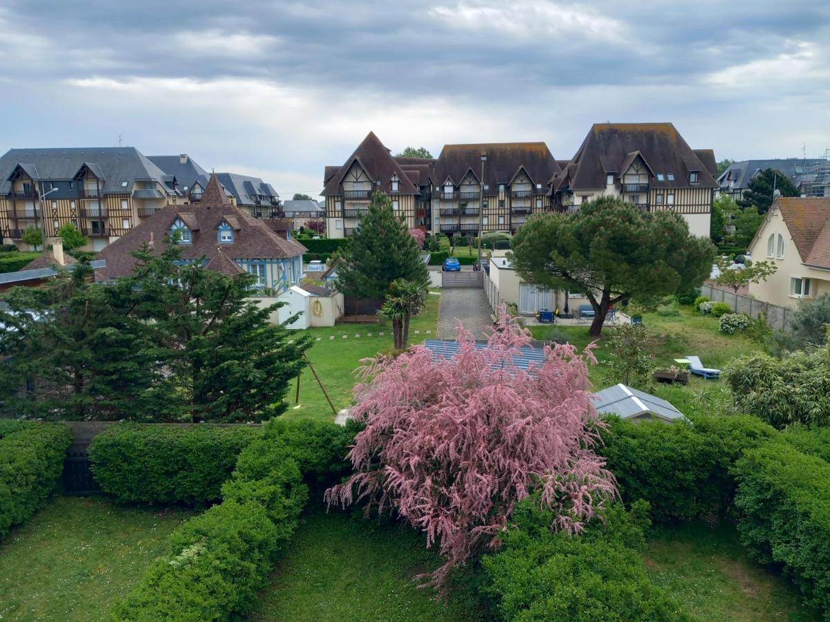 Appartement Cabourg Plage Esterno foto